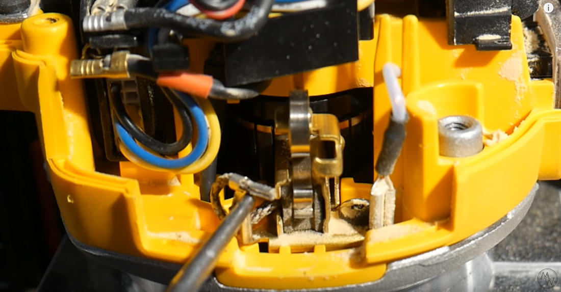 DeWalt DWP611 compact router